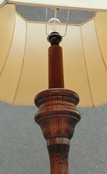 Lampa stojacia – rustikálna. - 6