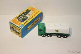 Matchbox SF Leyland petrol tanker - 6