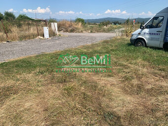 Stavebný pozemok medzi novostavbami 647 m2, Sielnica - 6