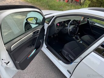 Wolksvagen Golf - 6