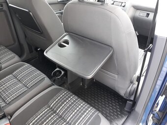 VW TOURAN CROSS 1.6 TDI, automat - 6