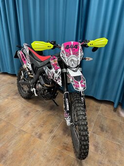 Aprilia 125 rok 2024 - 6