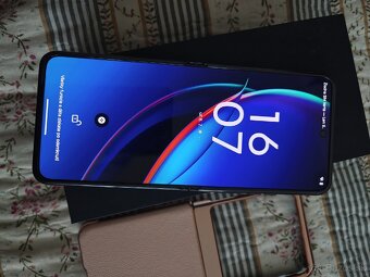 Motorola razr 40 ultra - 6