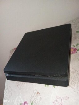 Playstation 4 - 6