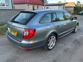 Skoda Superb 2.0 TDI 4x4 125kw DOVOZ GB - 6