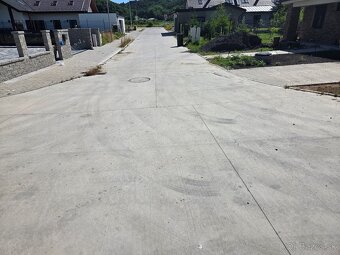 POSLEDNÉ DVA STAVEBNÉ POZEMKY V HRONSEKU OKR. BB 🏡 - 6