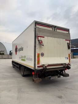 Iveco eurocargo 11990kg Chladiak čelo - 6