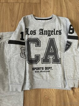 Tepláky a mikiny veľ. 146/152 - 6