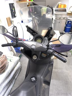 Yamaha nmax 125 - 6