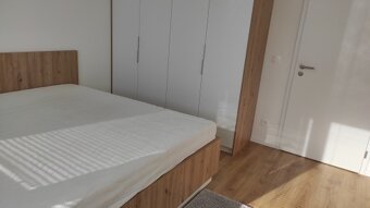 2 izb. Ovocné sady (Ivánska cesta)-parking, pivnica v cene - 6