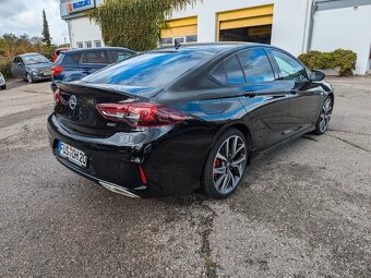 Opel Insignia GSi 4x4 2.0 Turbo - 6