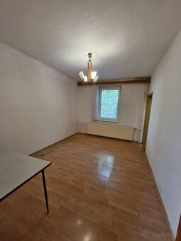 EXKLUZÍVNE na predaj 4-izbový RD v obci Bošany. - 6