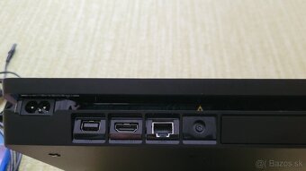 Predám playstation 4 slim - 6