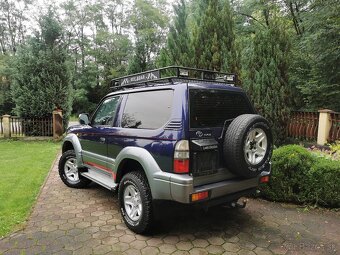 Toyota Land Cruiser 3. 0 TD 92kw 4x4 - 6