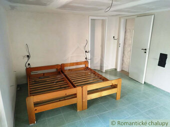 Rekonštruovaný gazdovský dom v pokojnej obci Kleňany v okr - 6