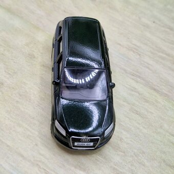 Model auta Audi Q7 - 6