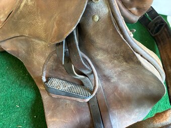 Staré jazdecké sedlo - 6