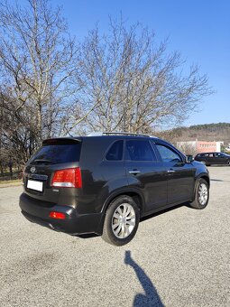 Kia Sorento 2.2 CRDi A/T 4x4 - 6