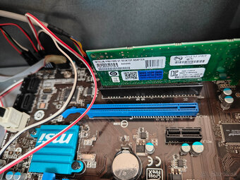 Predám PC v skrinke do racku 4u - 6
