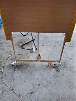 Elektrická polohovatelna zdravotná posteľ - 6