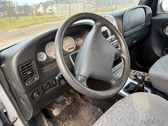 Predám ssangyong korando 2005 2.9td Mercedes - 6