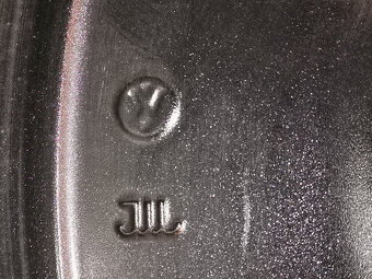 VW ID.3 / Cupra Born - orig. 19" alu zimná sada - 8 mm - 6