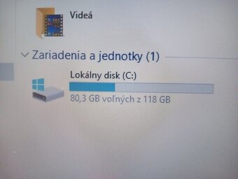 predám Dell Vostro / 6gb ram/ Intel core i3 /120gb ssd disk - 6