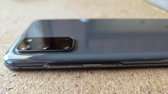 Samsung Galaxy S20 - 6