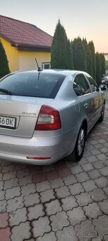Škoda octavia 1.6 tdi dsg - 6