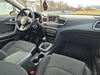 Kia ceed 1.4 benzín r.v 2019 - 6