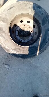 Autobus Karosa kolesá Firestone 29580 R22,5 - 6