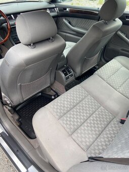 Audi A6C5 - 6