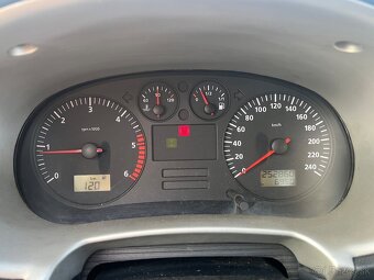 Seat Toledo 1.9tdi 110kw - 6