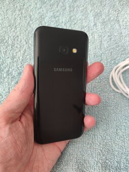 Samsung Galaxy A3 16GB - 6