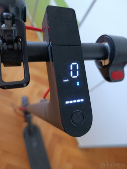 Elektrická kolobežka Xiaomi Pro 2 - 6