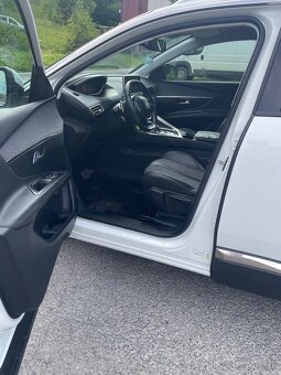 Peugeot 3008 1,2 PureTech 130k 2017 Allure A/T - 6
