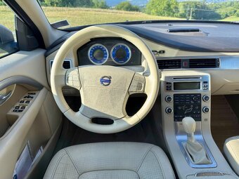 Predam Volvo V70 2.4D 220Hp manual 6r Nikdy neburane - 6