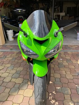Kawasaki ninja zx6r 636 2006 - 6