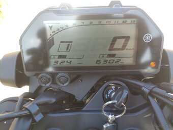 Yamaha MT-03 - 6