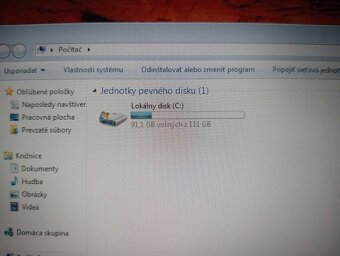 predám Hp elitebook Folio 1040 G1 , Intel i5 , 4gb ram , ssd - 6