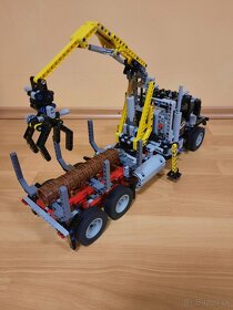 Lego Technic 9397 - Logging Truck - 6