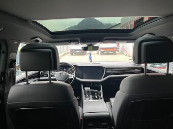 VW TOUAREG III 3,0L R-line, 210kW, rv 2019 - 6