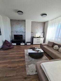 Banská Bystrica 4 izbový byt- sauna, bazén, altánok, záhrada - 6