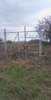 Na predaj 3 pozemky v lokalite Boží kopec v Šturove - 6