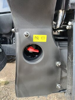 Traktor BAŠAK 5075 KOMPAKT FULL výbava - 6