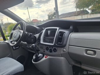 Renault Trafic Passenger 2.0 dCi 115k Automat A6 - 6