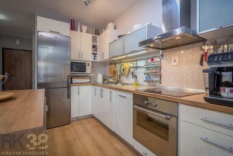 Priestranný 3-izbový byt v novšom bytovom dome v Poprade - 6