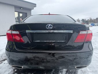 Lexus LS 600hL • 2008 • 4x4 • TOP VÝBAVA - 6