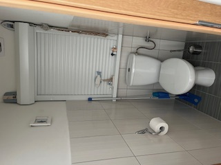 Prenájmem 1 izbový byt. - 6