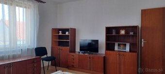 3 i RD na prenájom pre firmu - najviac pre 7 osôb - Levice - 6